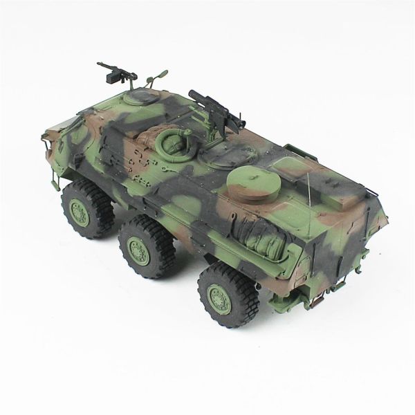 QD205 1/35 Ölçek, Fuchs, Revell, Sergilemeye Hazır Plastik Tank Maketi