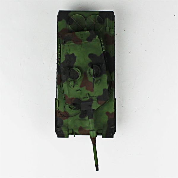 QD210 1/35 Ölçek, Leopard 2A4, Esci, Sergilemeye Hazır Plastik Tank Maketi