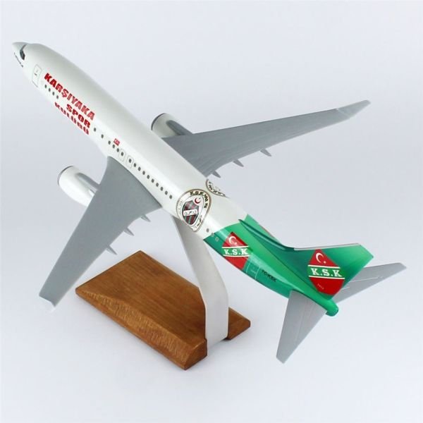 THY038 1/100 Ölçek, THY Karşıyaka Spor Logolu B737-800 Yolcu Uçağı, Sergilemeye Hazır Ahşap Standlı Model