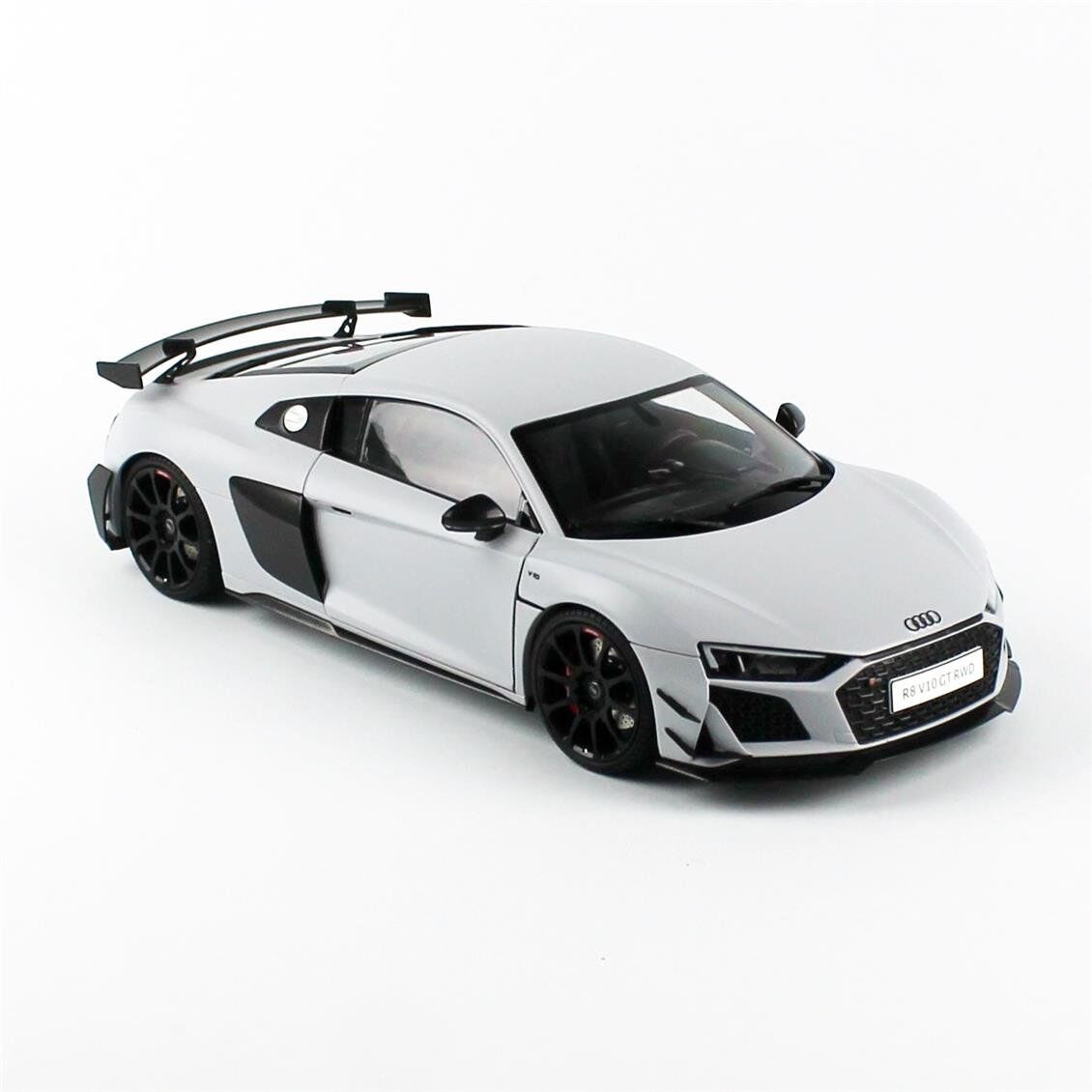 NZG VAKF0356 1/18 Ölçek, Audi R8 2021 Coupe, Metalik Beyaz, Sergilemeye Hazır Metal Model