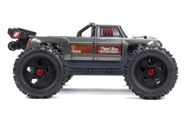 ARRMA 1/10 Outcast 4S BLX Brushless RTR 1/10 Stunt Truck
