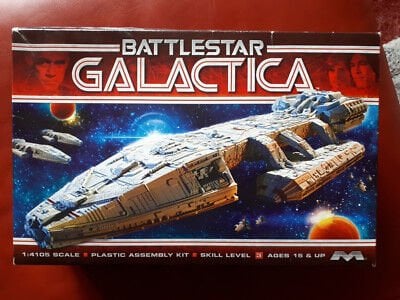 1/4105 BATTLESTAR GALACTICA