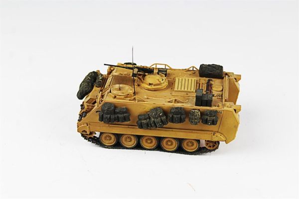 QD229 1/35 Ölçek, M113A2 12,7 mm. Kuleli, Tamiya, Sergilemeye Hazır Plastik Tank Maketi