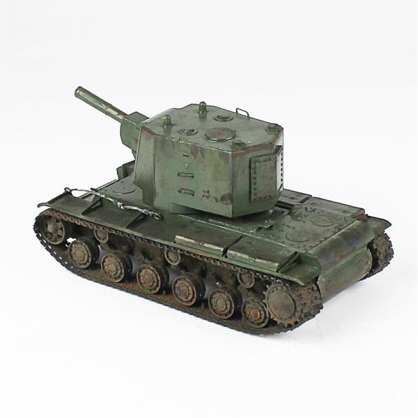 QD231 1/35 Ölçek, KV-2, Zvezda, Sergilemeye Hazır Plastik Tank Maketi