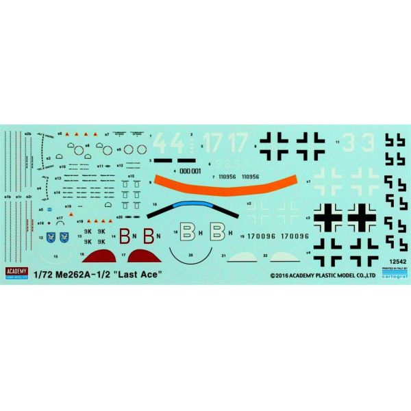 Academy 12542 1/72 Ölçek, Me262A-1/2 (Last Ace) Special Edition Savaş Uçağı, Plastik Model kiti