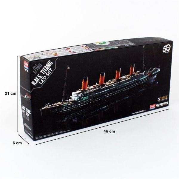 Academy 14220 1/700 Ölçek, R.M.S. Titanik Transatlantik (Led Işıklı), Plastik Yolcu Gemisi Maketi