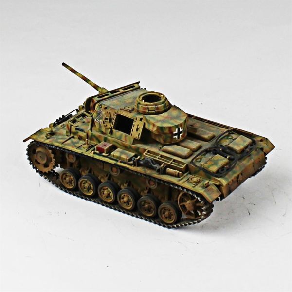 QD241 1/35 Ölçek, Panzer III, Academy, Sergilemeye Hazır Plastik Tank Maketi