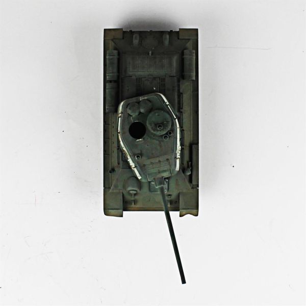 QD244 1/35 Ölçek, T-34/85, Tamiya, Sergilemeye Hazır Plastik Tank Maketi