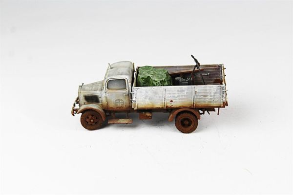 QD249 1/35 Ölçek, Mercedes-Benz Kamyon, Italeri, Sergilemeye Hazır Plastik Tank Maketi