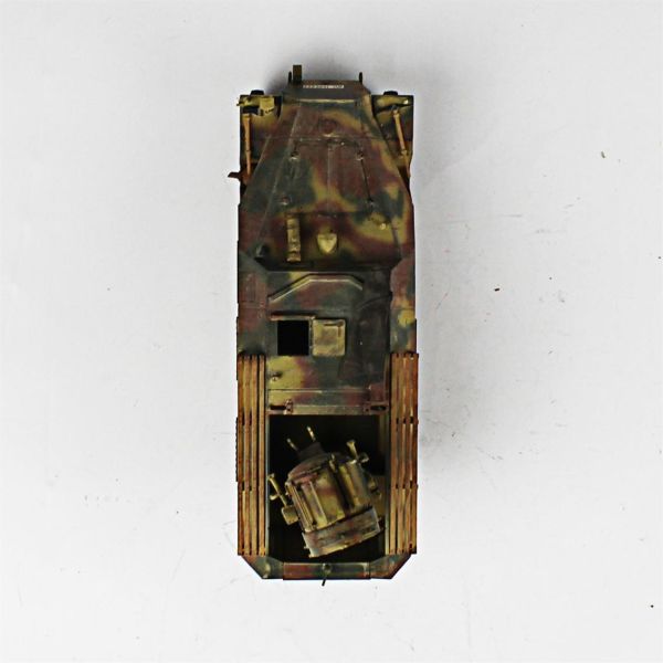 QD256 1/35 Ölçek, Sdkfz 251/20 Ölçek, UHU, AFV Club, Sergilemeye Hazır Plastik Tank Maketi