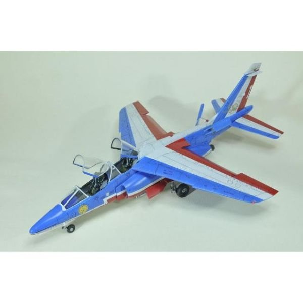 Kinetic K48064 1/48 Ölçek, Alpha Jet (Patrouille de France 2017) (2-in-1) Savaş Uçağı, Plastik Model kiti