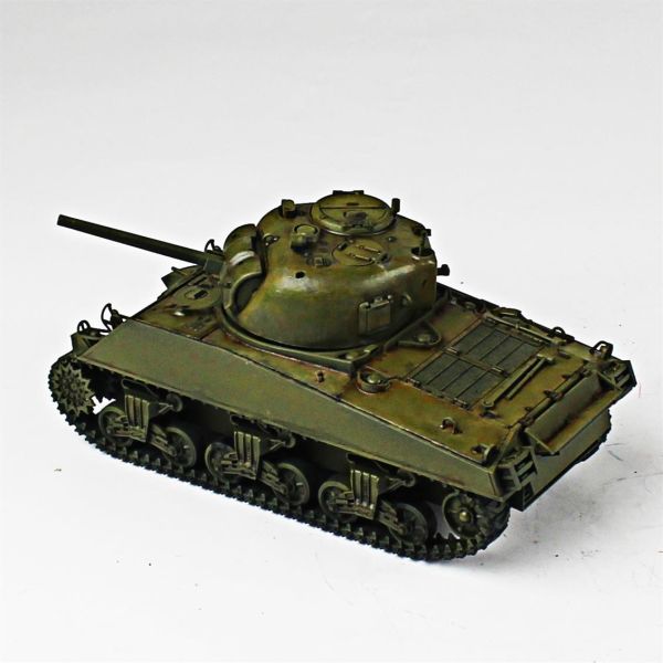 QD277 1/35 Ölçek, M4 Sherman, Tamiya, Sergilemeye Hazır Plastik Tank Maketi