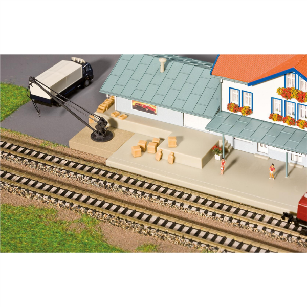Faller 212110 1/160 Ölçek, Feuerbach İstasyonu, Plastik Model Kiti