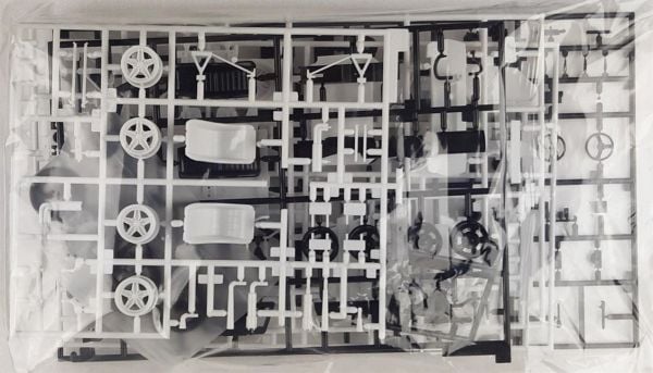 Hasegawa HC15 21115 1/24 Ölçek, Lancia Stratos HF (Stradale), Yarış Aracı, Plastik Model kiti