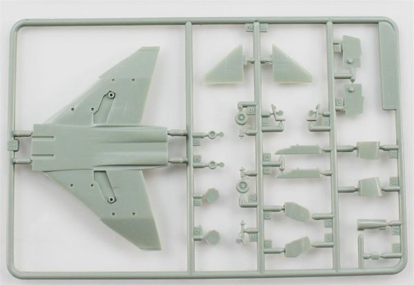 Hobbytime 051 1/144 Ölçek, F-4E Phantom II, Plastik Model kiti