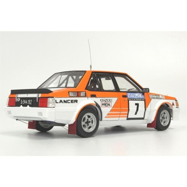 Nunu PN24018 1/24 Ölçek, Mitsubishi Lancer Turbo (1982 Rally of 1000 Lakes), Otomobil Plastik Model Kiti