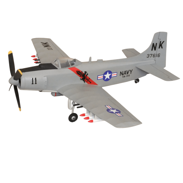 Guillow's 904 1/35 Ölçek, Skyraider, 43cm, Balsa, Serbest Uçuş Model Kiti