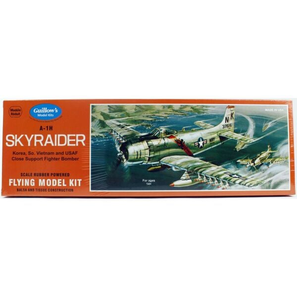 Guillow's 904 1/35 Ölçek, Skyraider, 43cm, Balsa, Serbest Uçuş Model Kiti