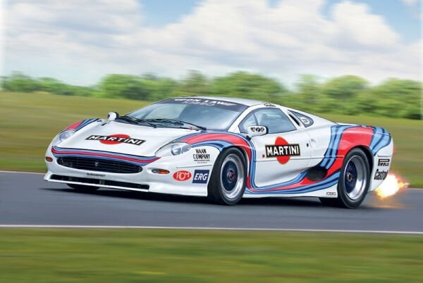 Jaguar XJ 220 Racing
