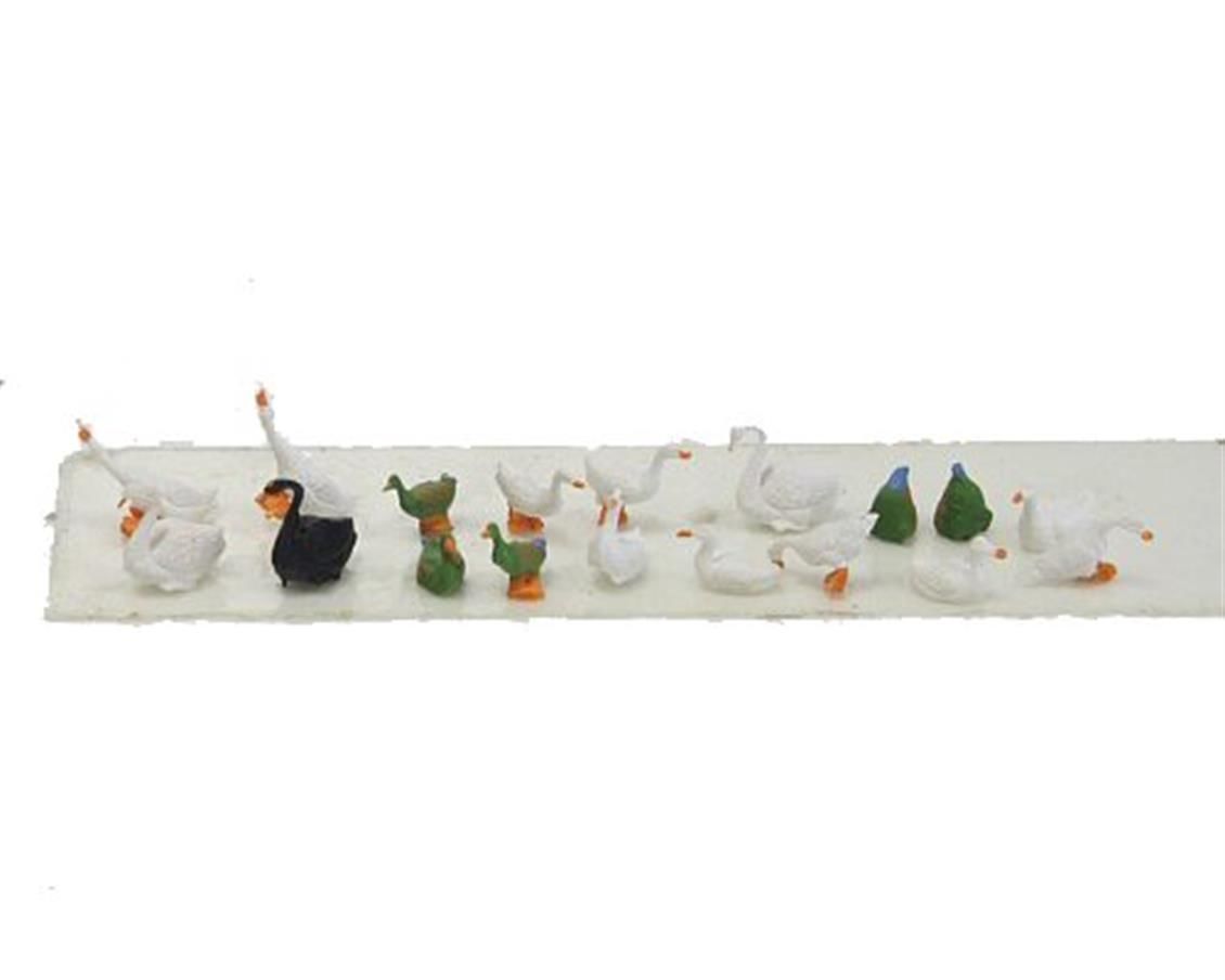 Preiser 14167 1/87 Ölçek, Ördekler, Kazlar ve Kuğular, Boyanmış Plastik Figürleri, 15 Adet