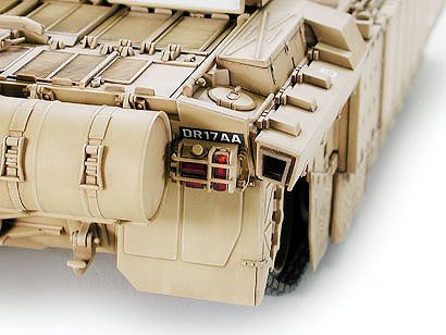 1/35 Challenger 2 ( Desertized )