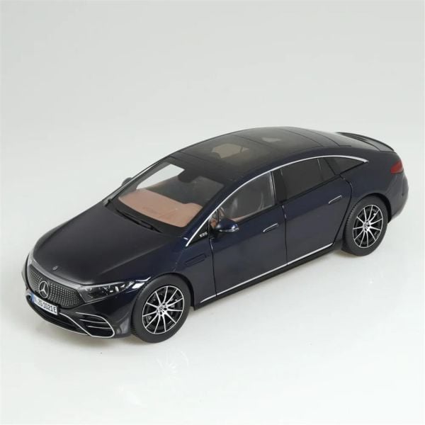 NZG PM10200025 1/18 Ölçek, Mercedes-Benz EQS, iz Mavisi, Sergilemeye Hazır Metal Araba Modeli