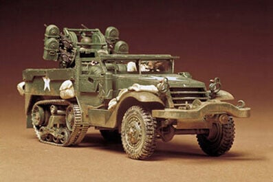 1/35 U.S. M 16 Multiple Gun Carriage