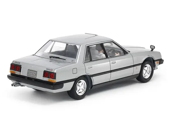 1/24 NISSAN Skyline Sedan 2000 Turbo GT-E･S