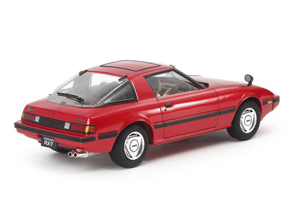 1/24 Mazda Savanna RX-7