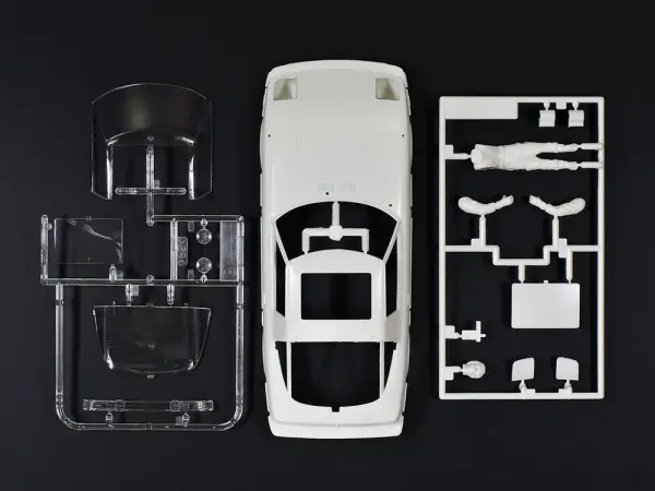 1/24 Mazda Savanna RX-7