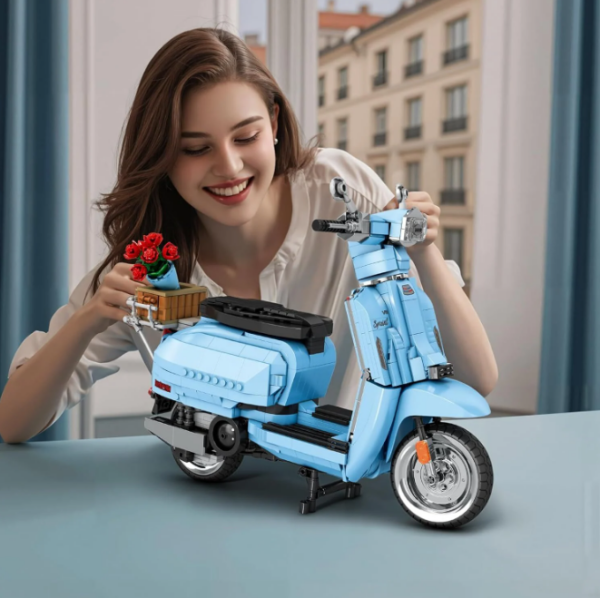 Retro Scooter Lambretta V200