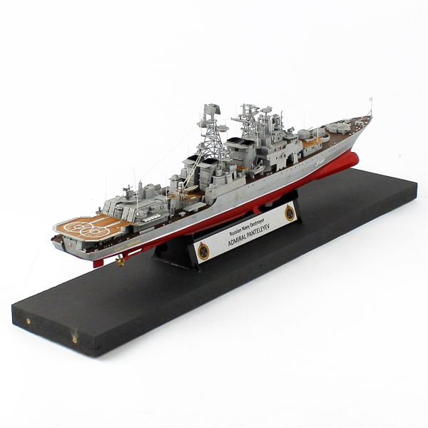 QD411 1/350 Ölçek, Admiral Panteleyev Rus Deniz Kuvvetleri Kruvazörü, Camekanlı, Sergilemeye Hazır, Plastik Gemi Modeli