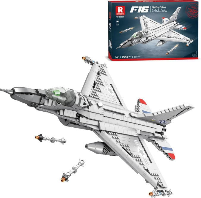 Fighter Aircraft F-16 Fighting Falcon