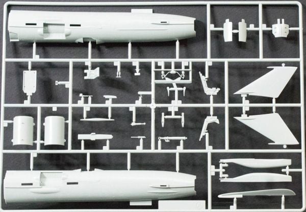 Academy 12115 1/35 Ölçek, AH-60L DAP Helikopter, Plastik Model kiti