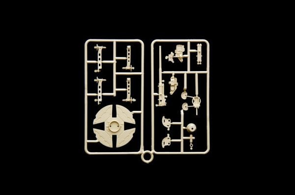 ITALIAN 90/53 GUN with CREW