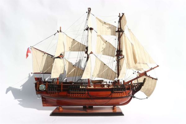 Gianhien Ts0020W60 Hms Bounty Ahşap Hazır Yelkenli Savaş Gemisi Maketi