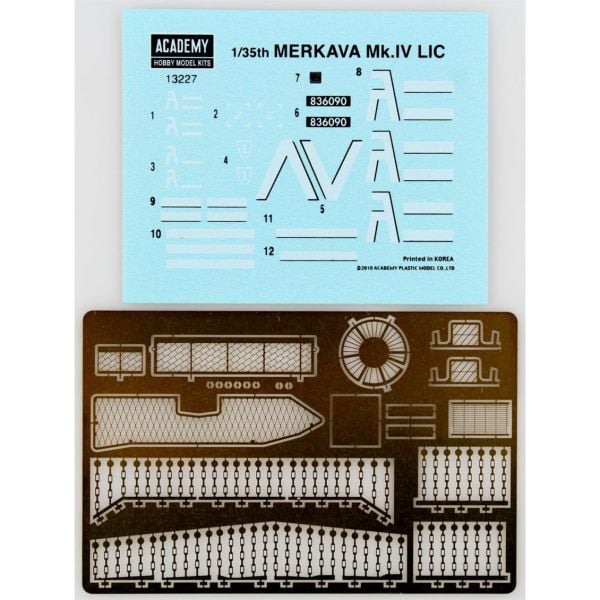 Academy 13227 1/35 Ölçek, Merkava Mk.IV LIC Tank, Plastik Model kiti