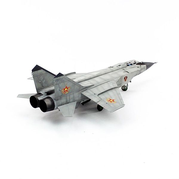 QD161 1/48 Ölçek, Mig-31 Sergilemeye Hazır Plastik Uçak Maketi