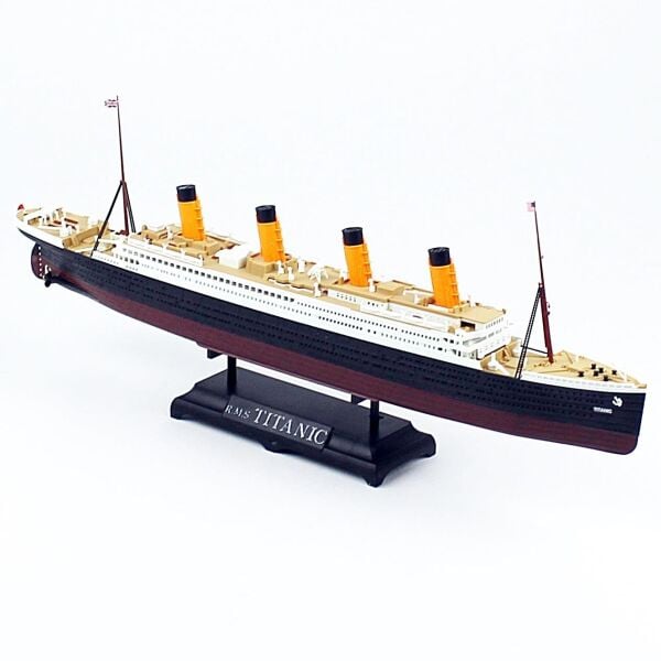 QD403 1/700 Ölçek, 38 cm.  Titanic, Sergilemeye Hazır, Plastik Gemi Modeli