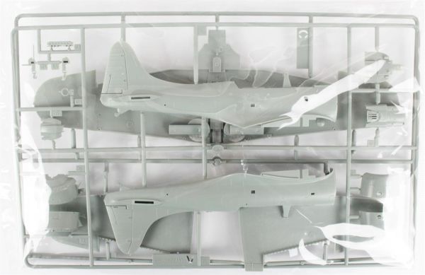 Academy 12331 1/48 Ölçek, USMC SBD-1 (Pearl Harbor) Savaş Uçağı, Plastik Model kiti