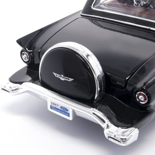 Road Signature 92358 1/18 Ölçek, 1958 Ford Thunderbird, Black, Sergilemeye Hazır Metal Araba Modeli