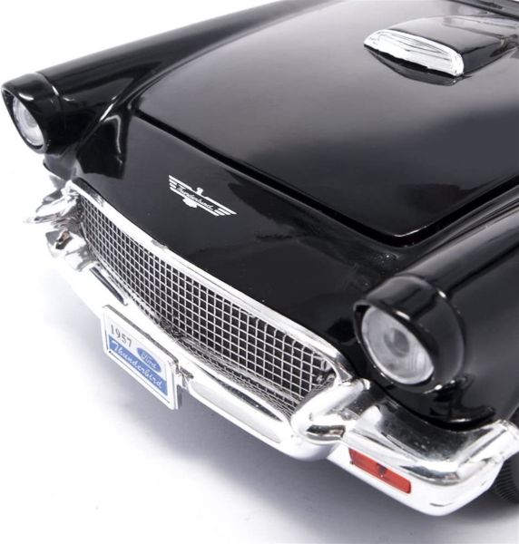 Road Signature 92358 1/18 Ölçek, 1958 Ford Thunderbird, Black, Sergilemeye Hazır Metal Araba Modeli