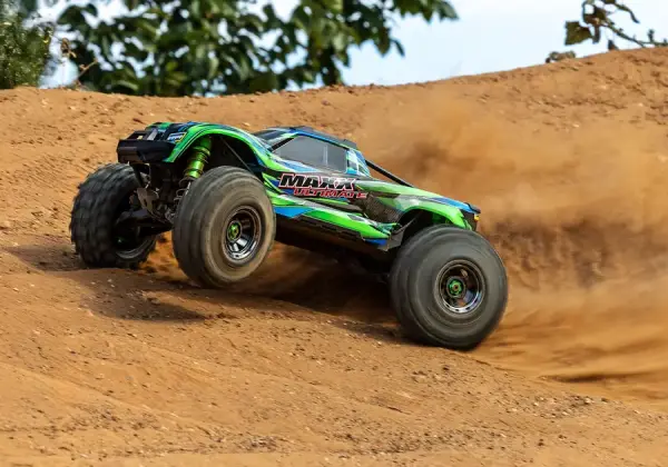 Traxxas Maxx Ultimate Yeşil