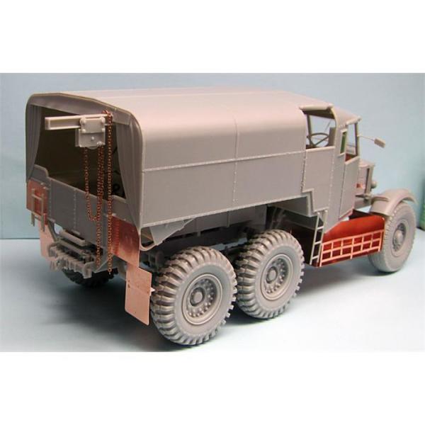Thunder Model 1/35 35202 British Scammell Pioneer R100 artillery tractor
