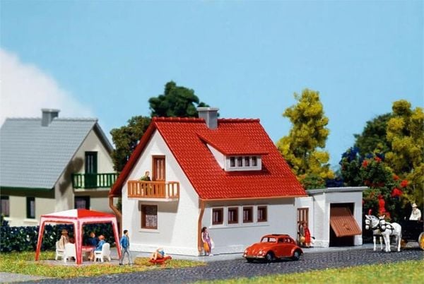Faller 232531 1/160 Ölçek, Geliştirme Evi, Plastik Model Kiti