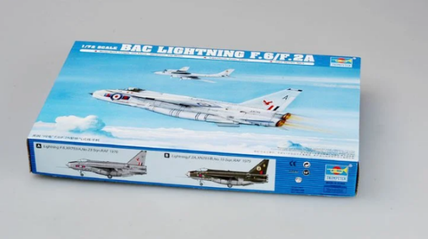 1/72 BAC Lightning F.2A/F.6