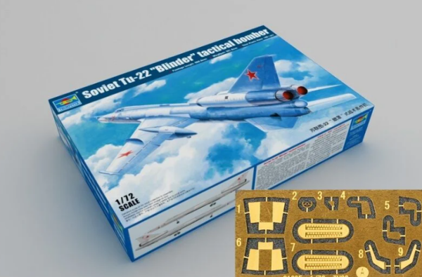 1/72 Sovyet Tu-22 Blinder Tactical Bombe